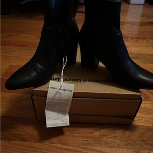 Amazon Essentials Black Ankle Boots